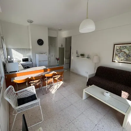 Themis Beach Apartments Λάρνακα Εξωτερικό φωτογραφία