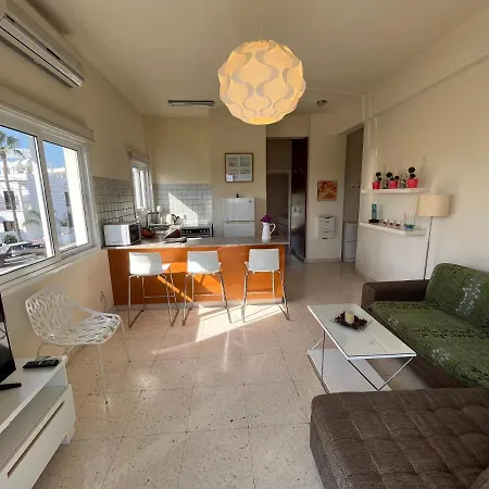 Themis Beach Apartments Λάρνακα Εξωτερικό φωτογραφία