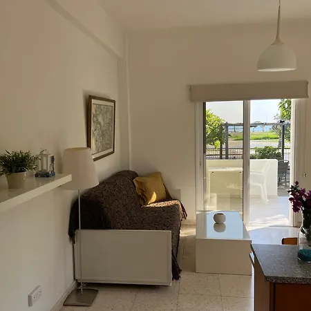 Themis Beach Apartments Λάρνακα Δωμάτιο φωτογραφία