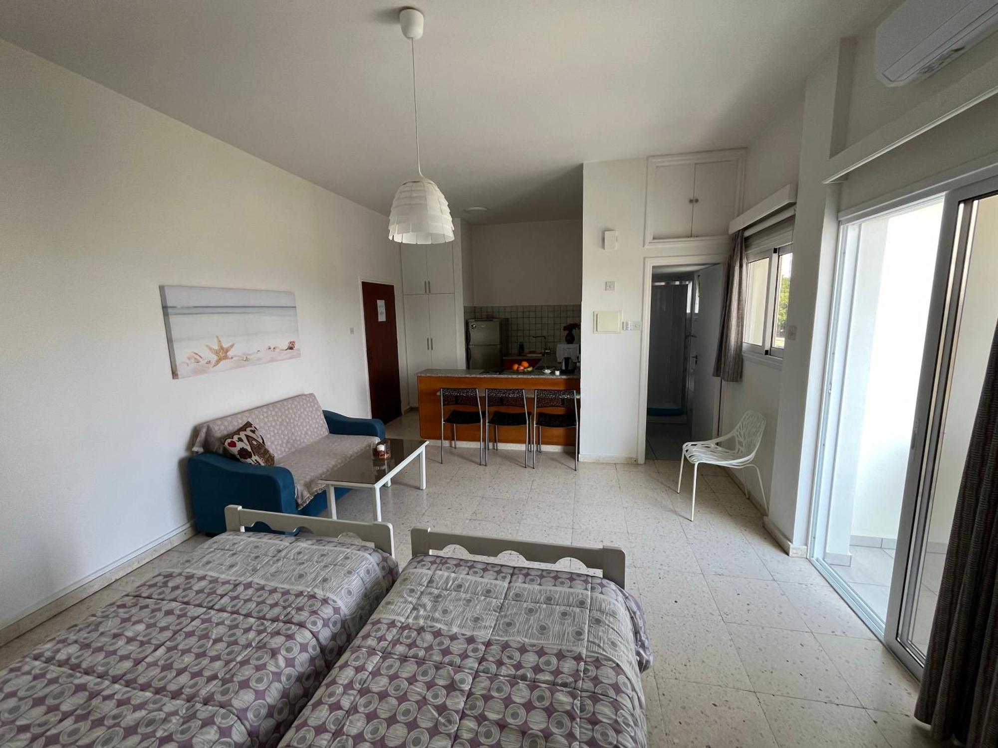 Apartment Themis