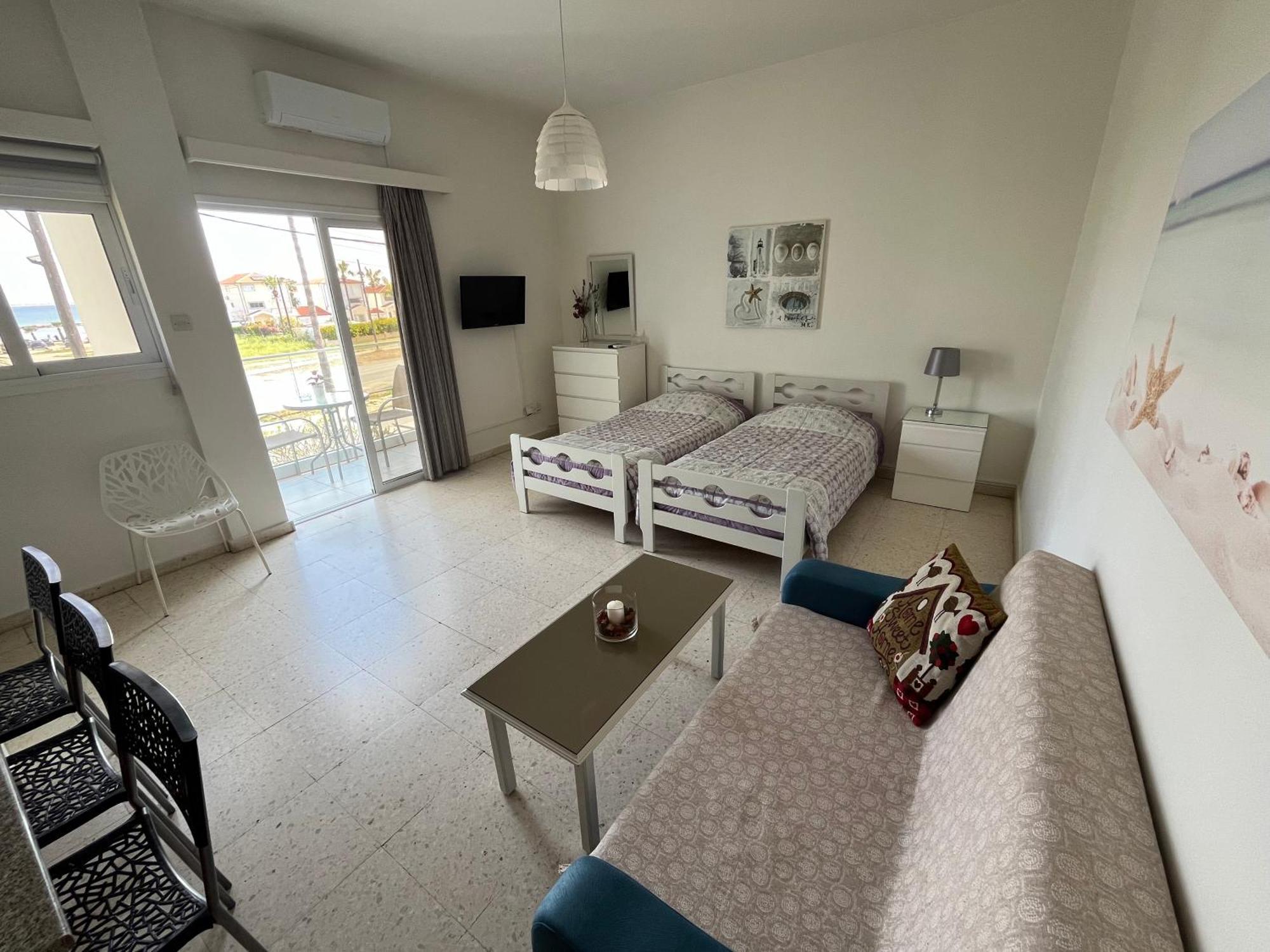 Themis Apartment Larnaca