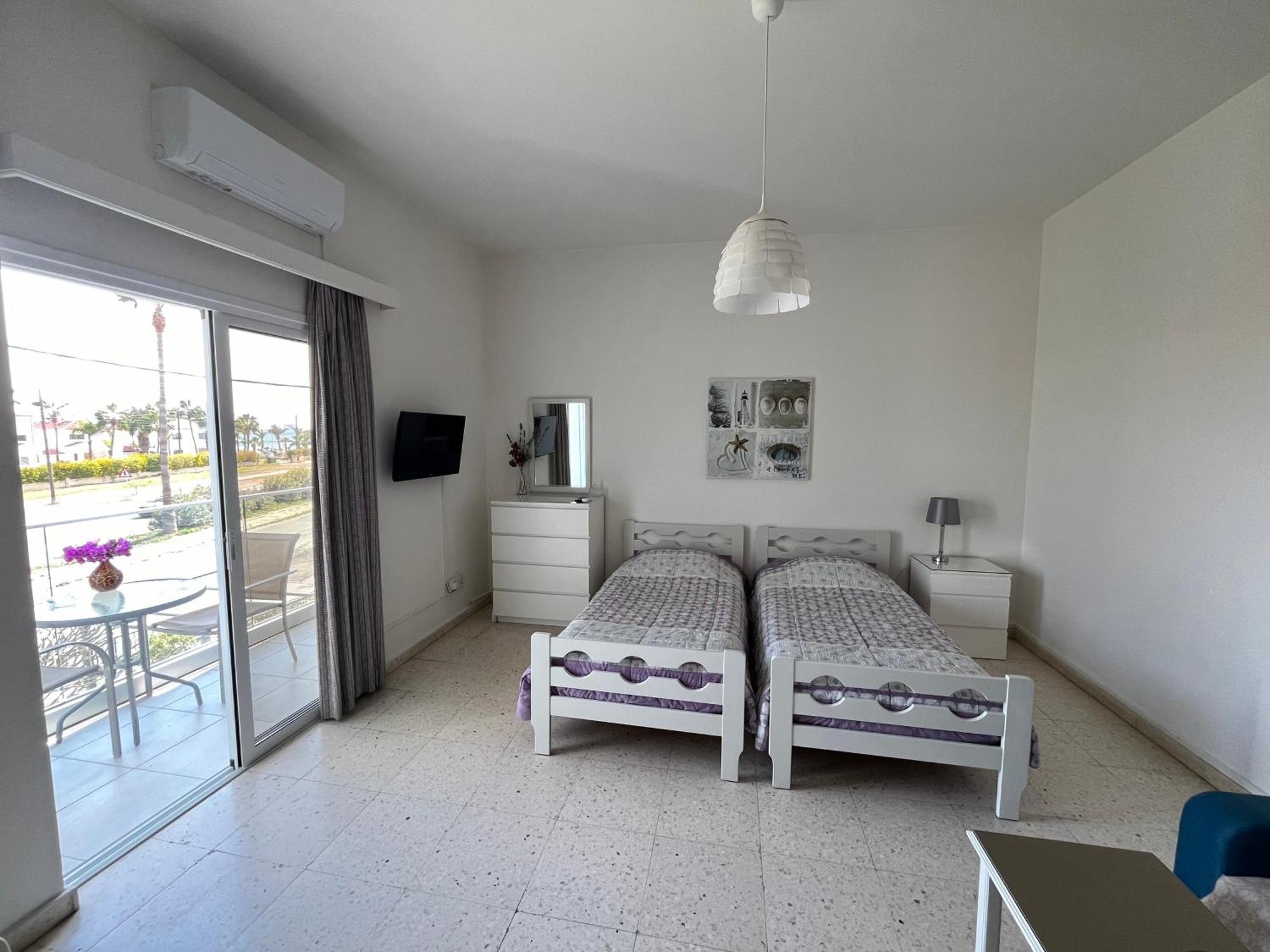 Themis Apartment Larnaca