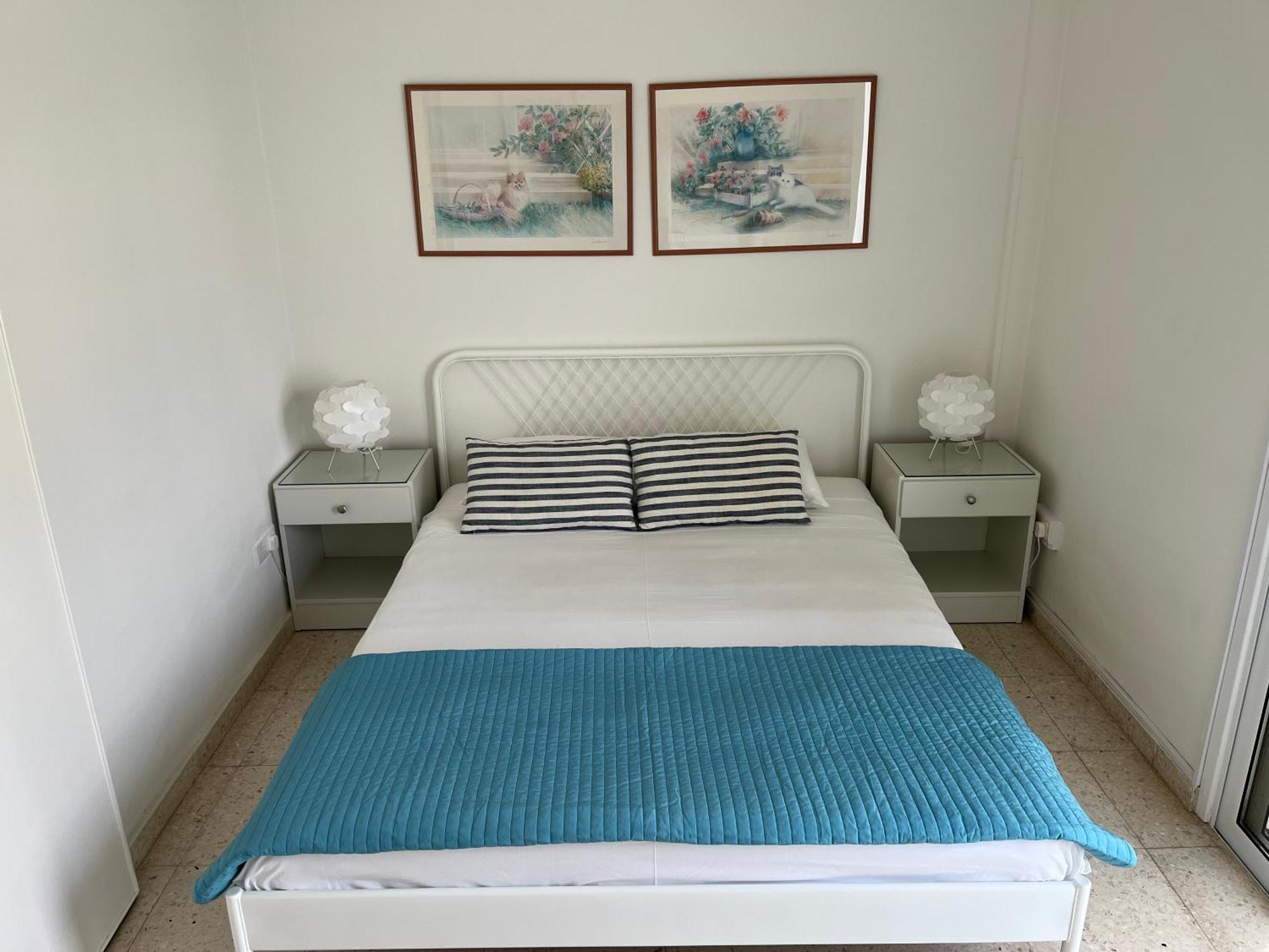 Themis Apartment *